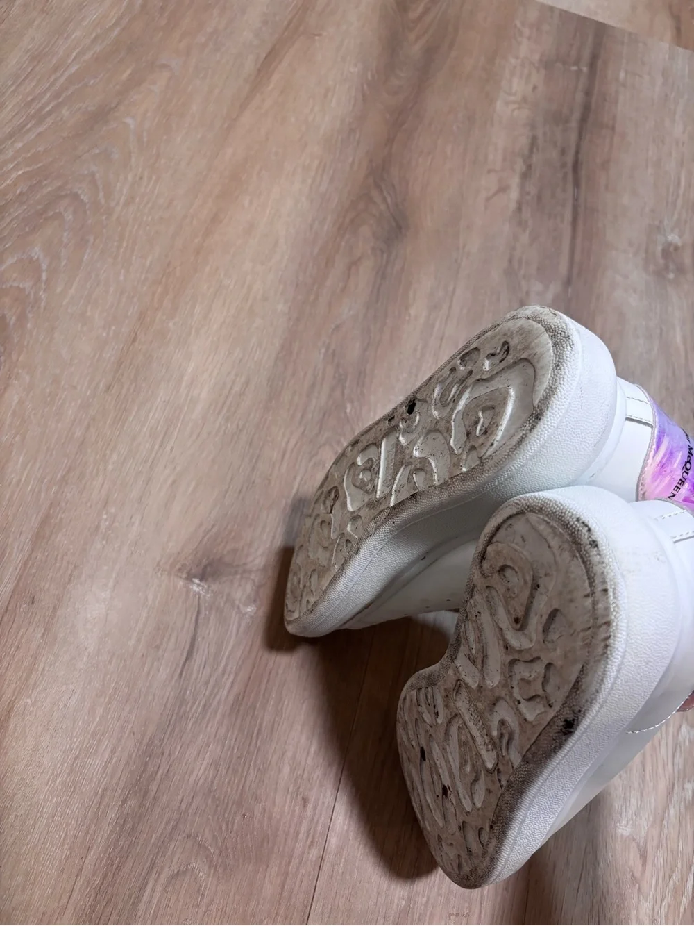 Alexander McQUEEN White Leather Platform Sneaker with Pink Accent size 37